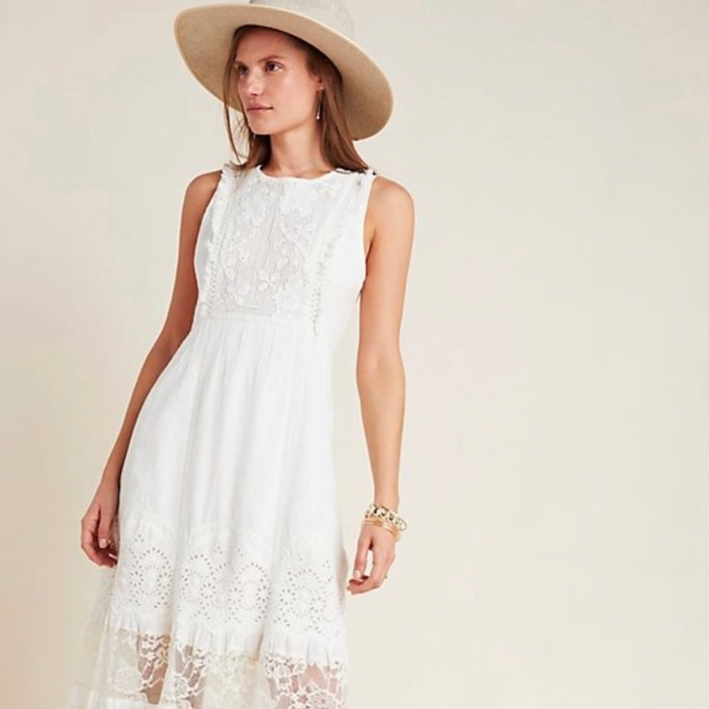 Brand NEW Anthropologie Liliana Lace Maxi Dress Size 0 Petite